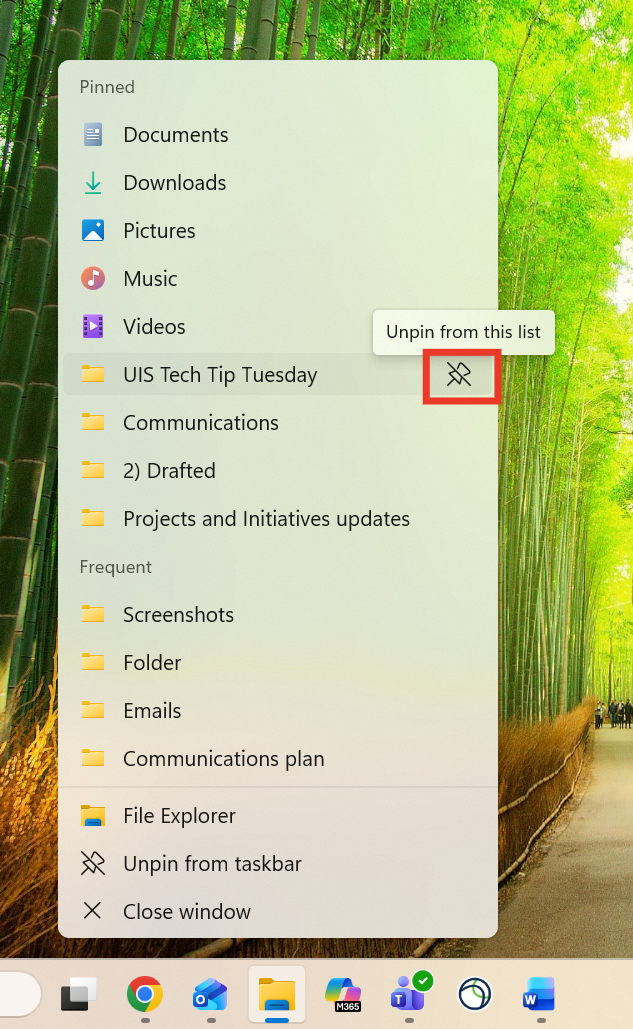 The unpin icon from the File Explorer menu is highlighted