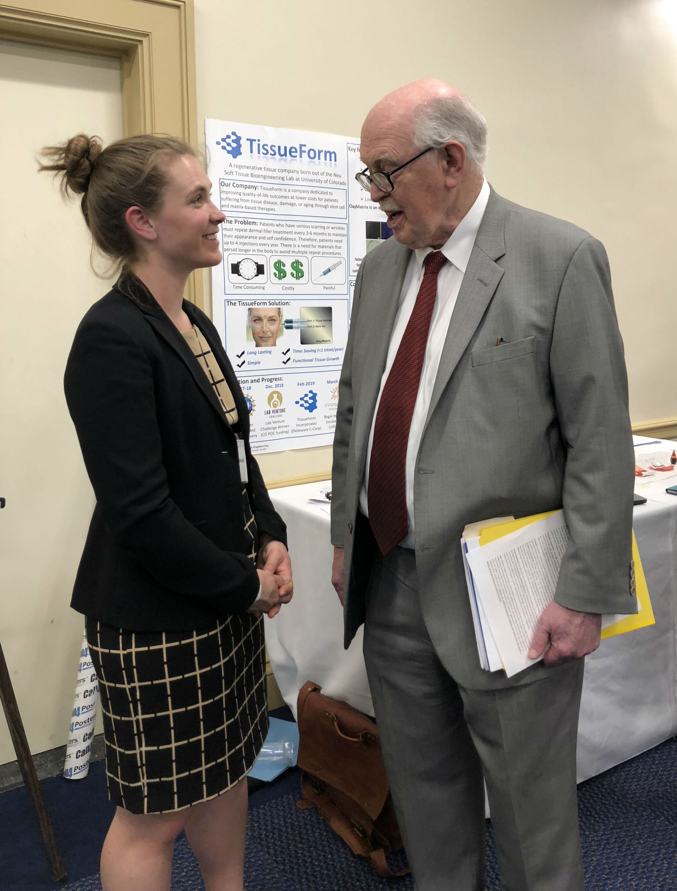 Jeanne Barthould, CU Boulder Engineering PhD Student, spoke with APLU President Peter McPherson at the University Innovation & Entrepreneurship Showcase