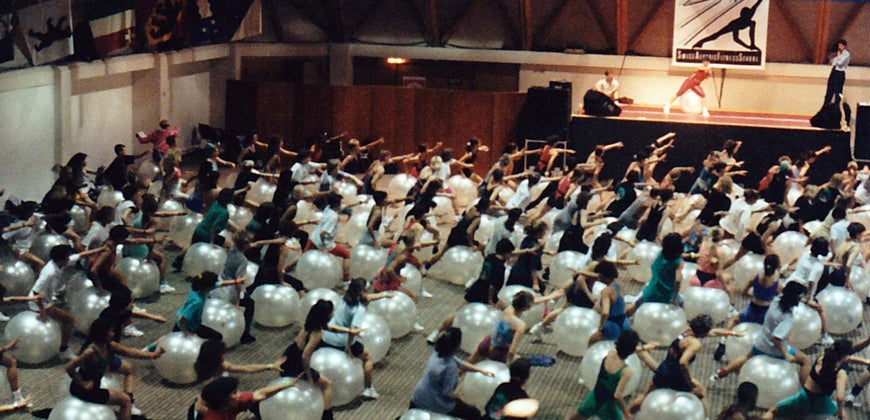 PT alumna a Fitball pioneer Joanne Posner-Mayer PT alumna a Fitball pioneer Joanne Posner-Mayer
