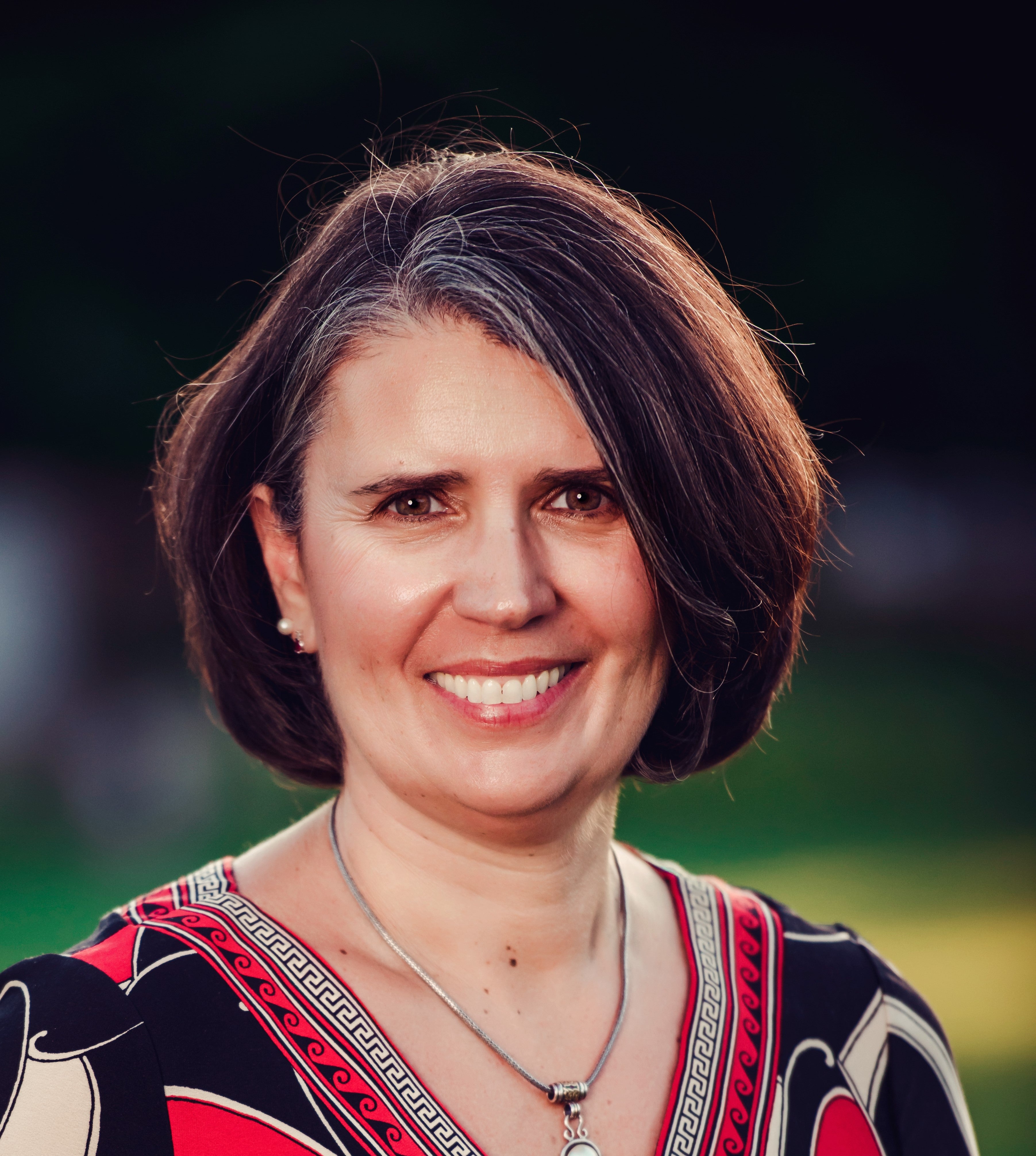 Portrait photo of Gretchen Bliss